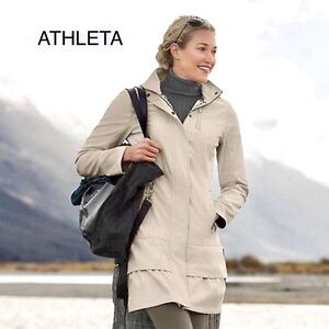 Athleta Shelter Cove Raincoat